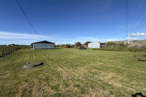 Photo of property in 2 Rogers Road, Pukehina, Te Puke, 3186