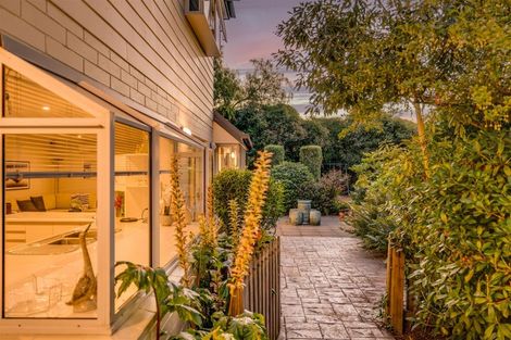 Photo of property in 12 Cephas Close, Sockburn, Christchurch, 8042