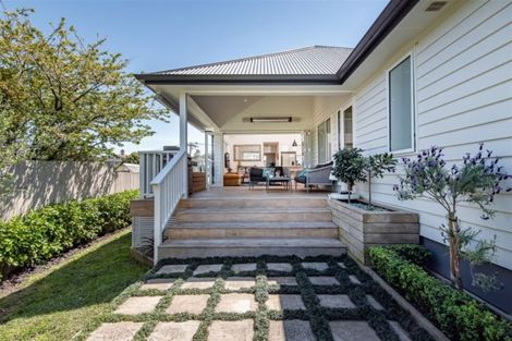 Photo of property in 22 Bardia Street, Belmont, Auckland, 0622