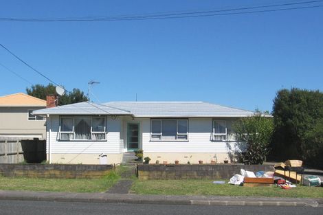 Photo of property in 32 Brains Road, Kelston, Auckland, 0602