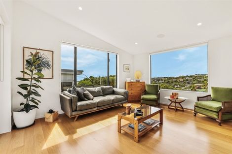 Photo of property in 110 Mount Pleasant Road, Mount Pleasant, Christchurch, 8081