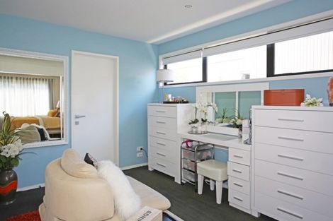 Photo of property in 10 Stockyard Crescent, Pukekohe, 2120