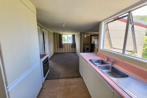 Photo of property in 2 Alexander Terrace, Greymouth, 7805