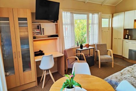 Photo of property in 24 Bracken Street, Petone, Lower Hutt, 5012