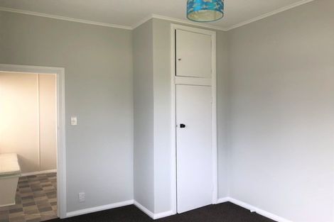 Photo of property in 37 Swiss Avenue, Gonville, Whanganui, 4501