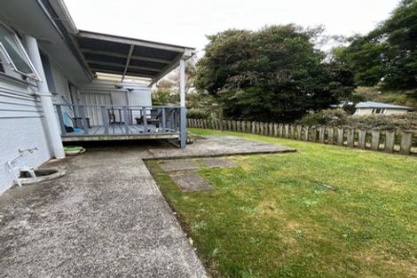 Photo of property in 40 Findlay Street, Tawa, Wellington, 5028