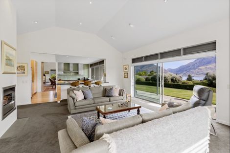 Photo of property in 3 Bayonet Peak Place, Drift Bay, Queenstown, 9371