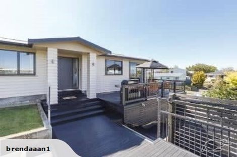 Photo of property in 24 Heatherlea Heights, Feilding, 4702