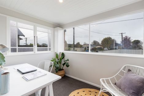 Photo of property in 55 Selwyn Street, Somerfield, Christchurch, 8024