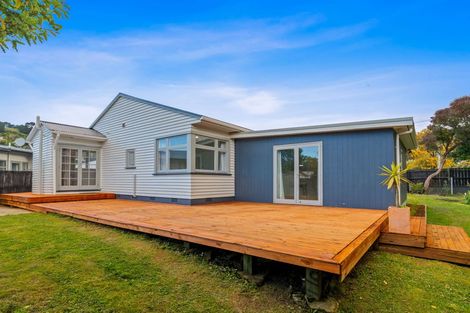 Photo of property in 267 Centaurus Road, Saint Martins, Christchurch, 8022