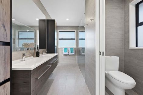 Photo of property in 99 Stoneridge Terrace, Whitford, Manurewa, 2576