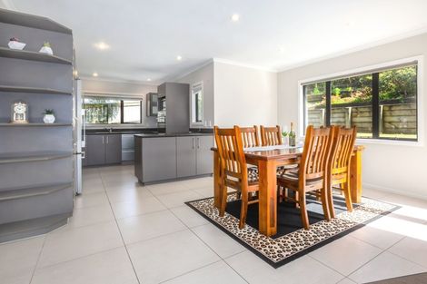 Photo of property in 25 Kaimai Place, Aotea, Porirua, 5024