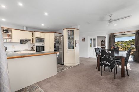 Photo of property in 10 Barnsley Close, Bethlehem, Tauranga, 3110