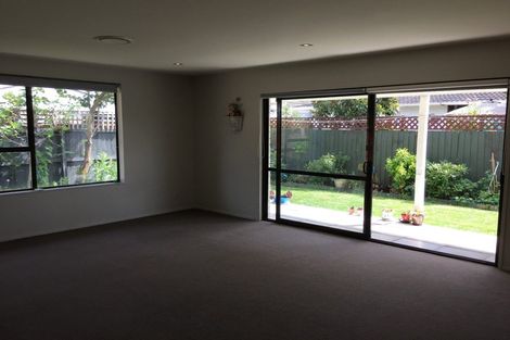 Photo of property in 2/23b Juniper Place, Burnside, Christchurch, 8053