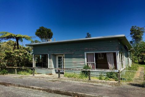 Photo of property in 49 Wharf Road, Karamea, 7893