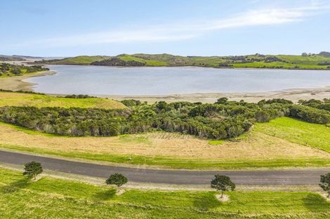 Photo of property in 51 Hinamoki Drive, Kaiwaka, 0573