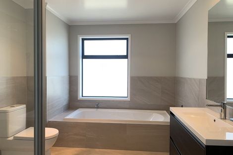 Photo of property in 8/2 Rangitamiro Place, Hobsonville, Auckland, 0616