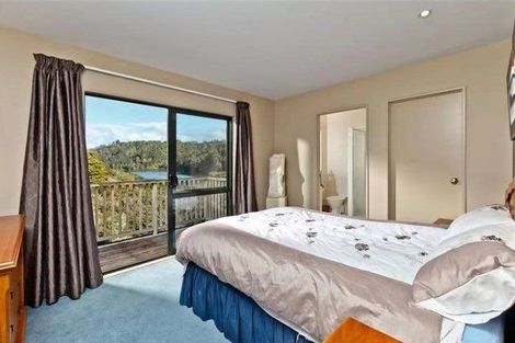 Photo of property in 3/8 Harkin Close, Albany, Auckland, 0632