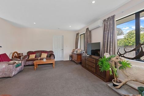 Photo of property in 107 Saint Johns Street, Woolston, Christchurch, 8062