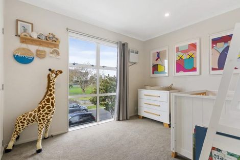 Photo of property in 35 Whenuapai Drive, Whenuapai, Auckland, 0618