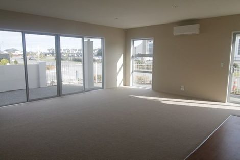 Photo of property in 1 Fyfe Road, Wigram, Christchurch, 8042
