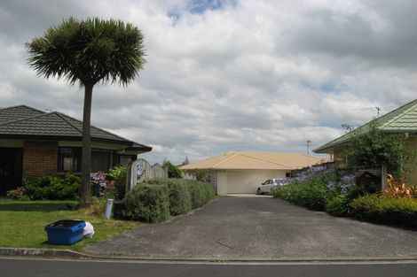 Photo of property in 7b Oakwood Place, Pukekohe, 2120
