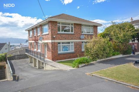 Photo of property in 3d Royal Terrace, Dunedin Central, Dunedin, 9016