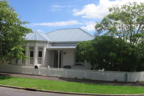 Photo of property in 7 High Street, Devonport, Auckland, 0624