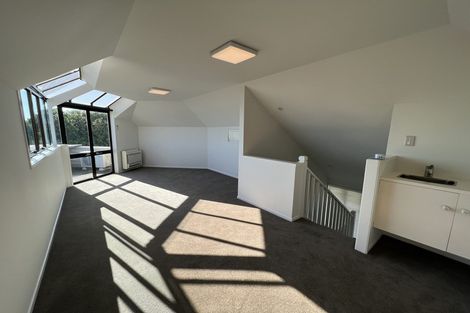 Photo of property in 11 Muritai Road, Milford, Auckland, 0620