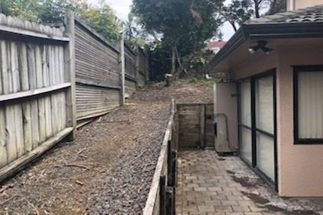 Photo of property in 43a Forrest Hill Road, Milford, Auckland, 0620