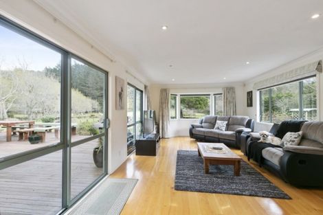 Photo of property in 393 Moores Valley Road, Wainuiomata, 5373