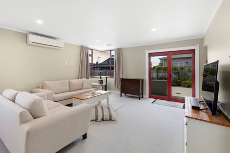 Photo of property in 939a Heaphy Terrace, Fairfield, Hamilton, 3214
