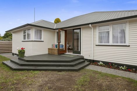 Photo of property in 72a Campbell Street, Leamington, Cambridge, 3432