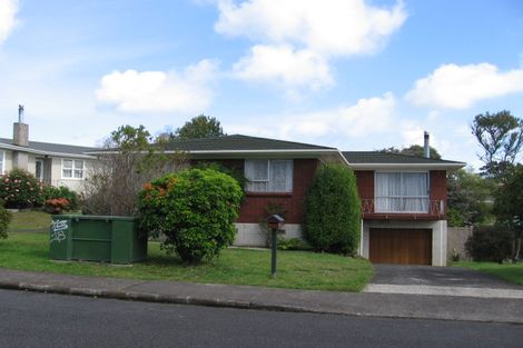 Photo of property in 46 Kingdale Road, Henderson, Auckland, 0610