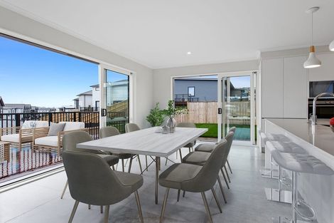 Photo of property in 38 Symes Drive, Red Beach, 0932