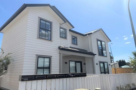 Photo of property in 1/135 Silverdale Road, Hillcrest, Hamilton, 3216