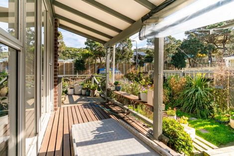 Photo of property in 50 Weka Street, Miramar, Wellington, 6022