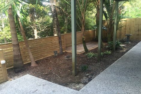 Photo of property in 24 Heaton Grove, Chatswood, Auckland, 0626