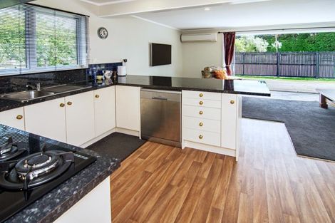 Photo of property in 37 Chester Road, Clareville, Carterton, 5791