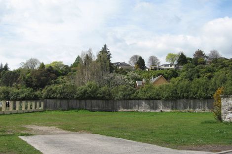 Photo of property in 22 Gemini Place, Kawaha Point, Rotorua, 3010