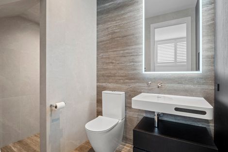 Photo of property in 4 Cardigan Street, Arrowtown, 9302