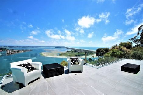 Photo of property in 46 Tuawera Terrace, Clifton, Christchurch, 8081