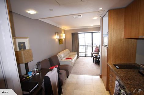 Photo of property in The Metropolis Apartments, 2715/1 Courthouse Lane, Auckland Central, Auckland, 1010