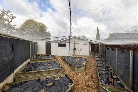 Photo of property in 6 Humphries Place, Awapuni, Palmerston North, 4412