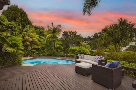 Photo of property in 73m Park Rise, Campbells Bay, Auckland, 0630