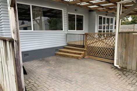 Photo of property in 11 Russell Road, Fairy Springs, Rotorua, 3015