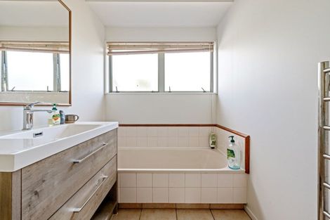 Photo of property in 827c Heaphy Terrace, Claudelands, Hamilton, 3214