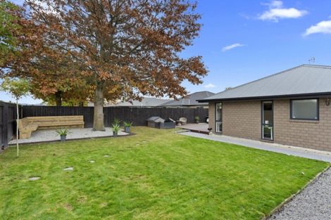 Photo of property in 10 Highfield Lane, Rangiora, 7400