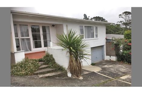 Photo of property in 2/199 Titirangi Road, Titirangi, Auckland, 0604