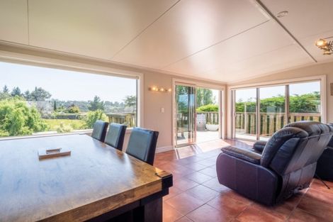 Photo of property in 28 Saddle Hill Road, Fairfield, Dunedin, 9076